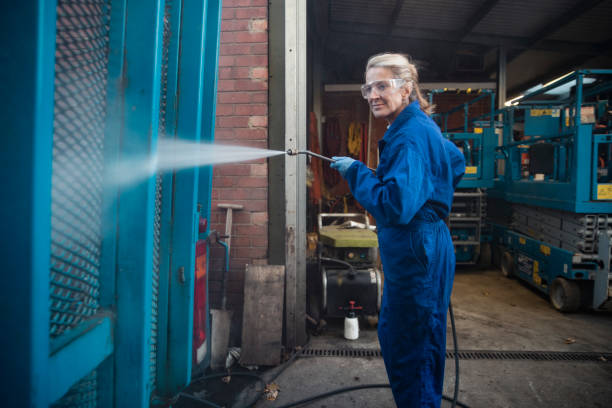 Best Warehouse Cleaning  in Madera, CA